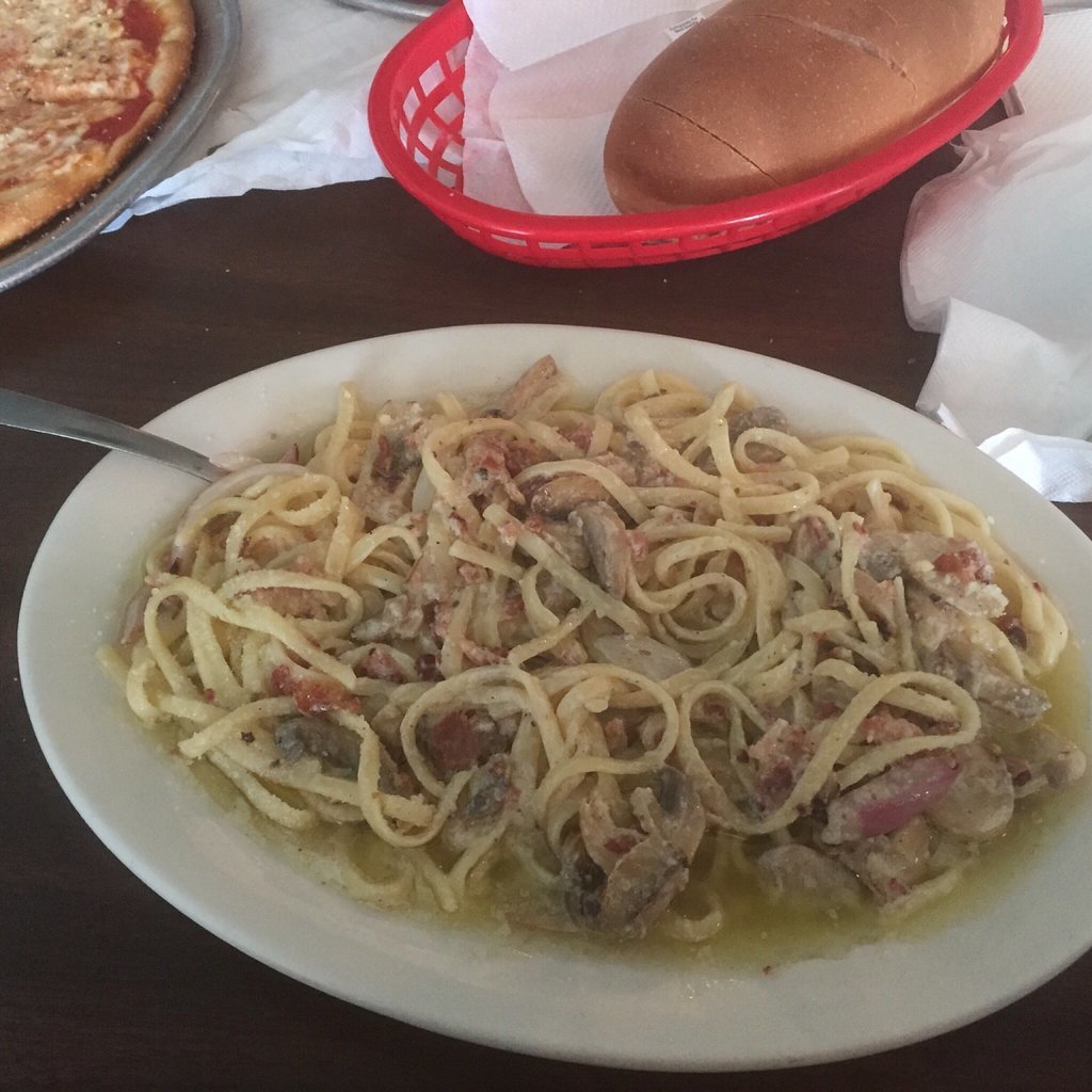 Leone`s Pizza & Italian Restaurant